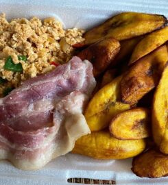 Vibes Restaurant and Lounge