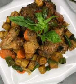 5ive Lounge, Restaurant & Bar