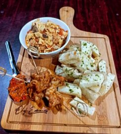 Chef Edwards Food House