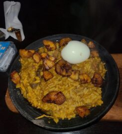 DeltaPot Restaurant and Bar