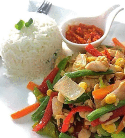 Dreamfield Bistro & Bar