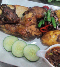 Dreamfield Bistro & Bar