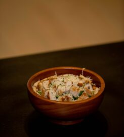 Flow Lounge & Restaurant